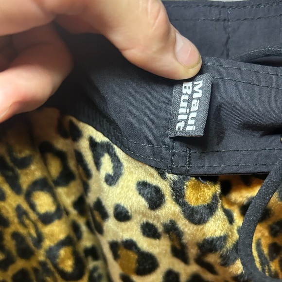 Vintage Maui Built fur leopard swim shorts - Picture 6 of 11